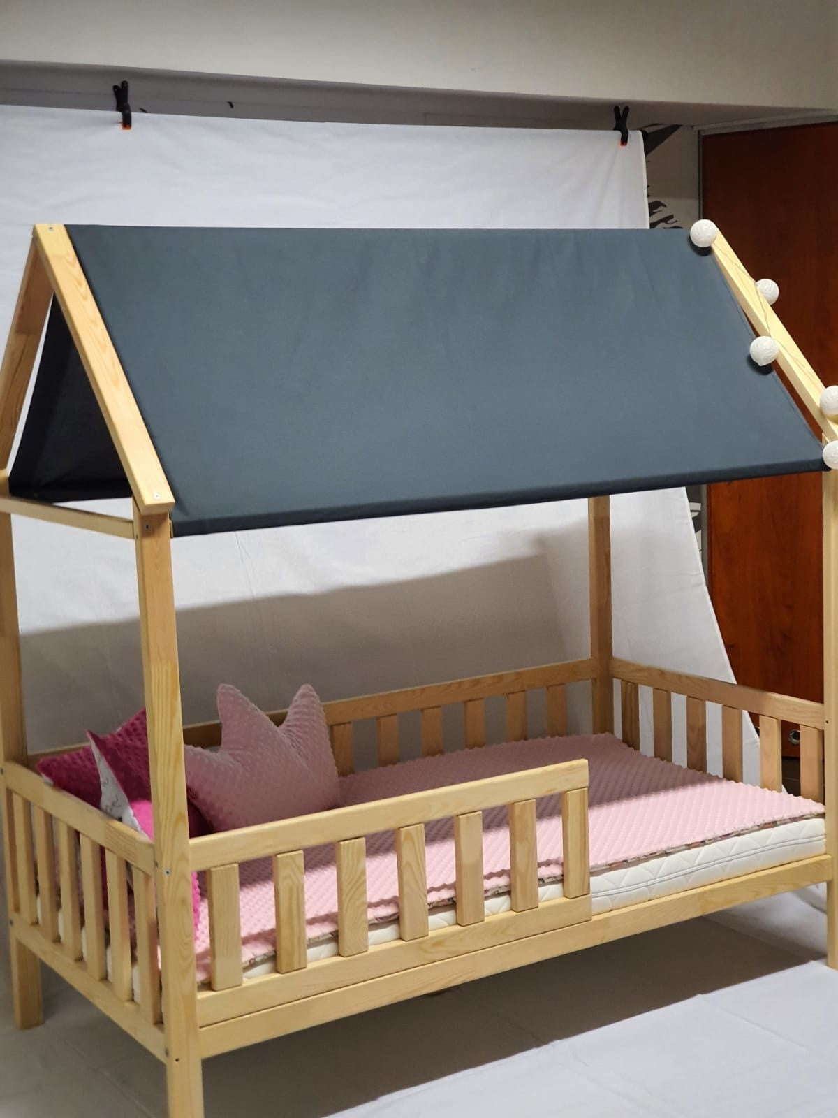 HOUTEN HUISBED - Grenen - 80x160 cm