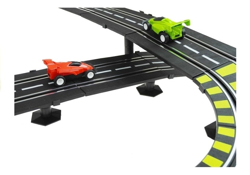 RACEBAAN - 1157cm Lengte - Inclusief 2 Formule 1 Auto's