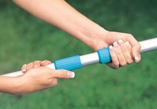 Zwembad reinigingsset - telescopische arm 279 cm - geschikt voor tuinslang - voor grote zwembaden