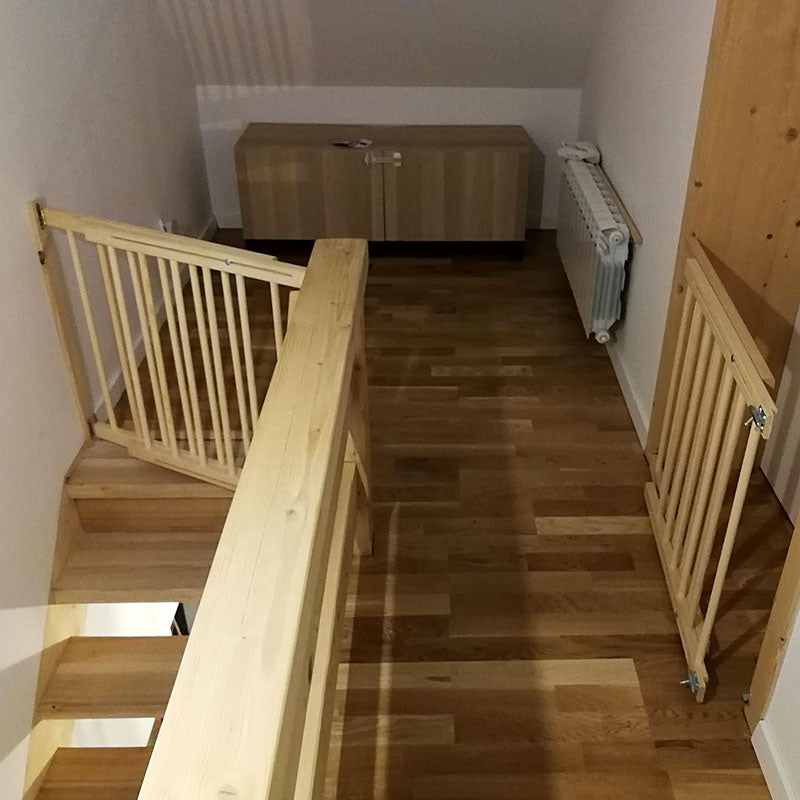 TRAPHEKJE - Verstelbaar 72-122 cm - Hout - Ongelakt